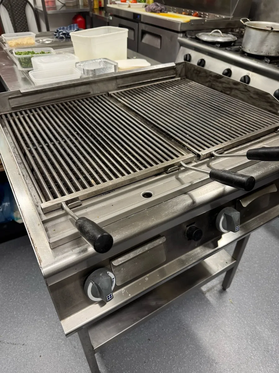 Grill - Image 4