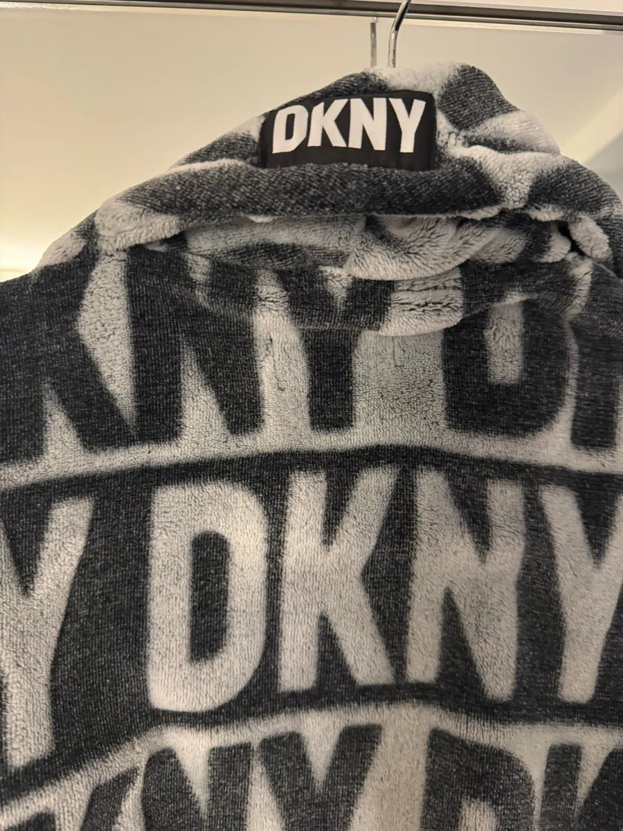 Women’s loungewear - Image 4