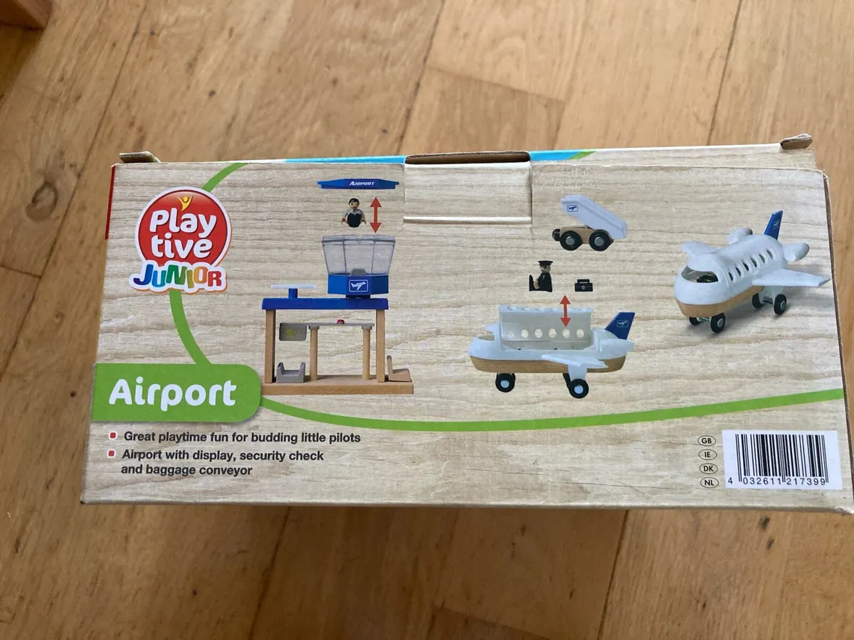 Wooden air port - Image 2