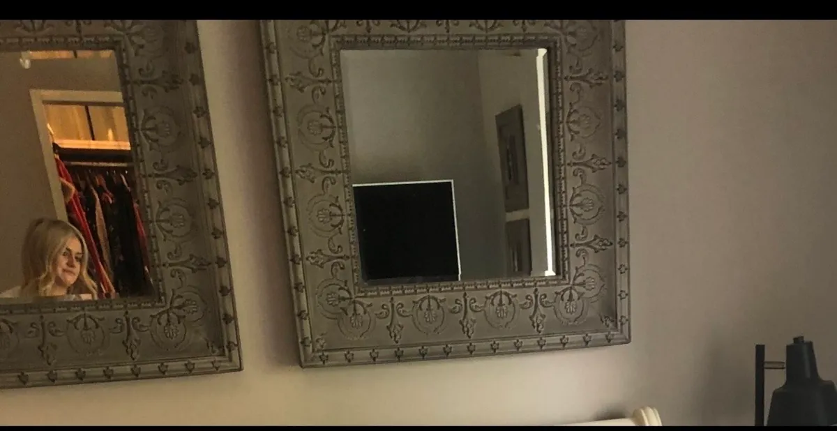 Mirror x 2 - Image 2