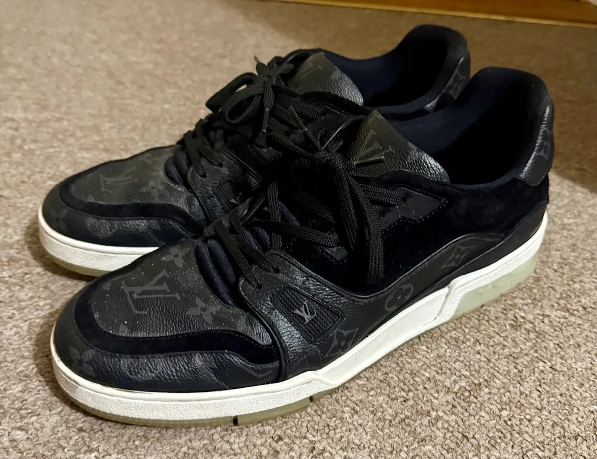 MENS LV SNEAKERS SIZE10uk - Image 1