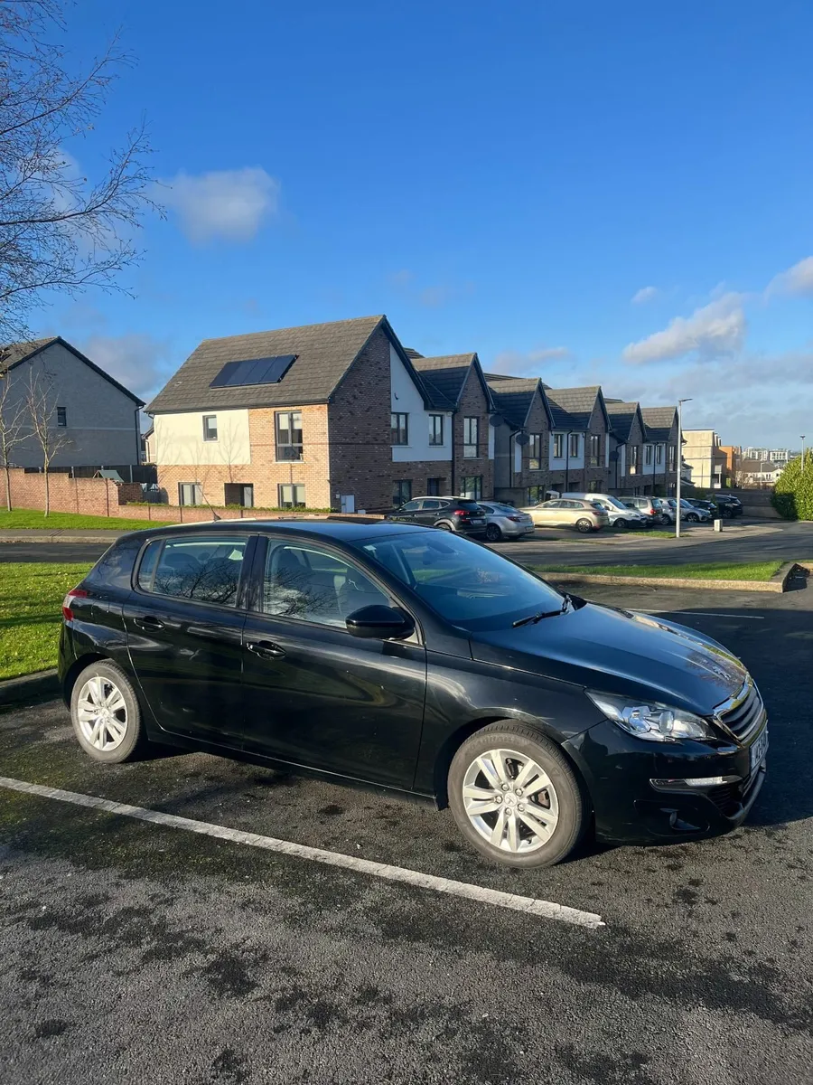 Peugeot 308 2014 - Image 2