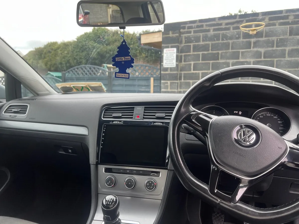 Volkswagen Golf 2014 - Image 4