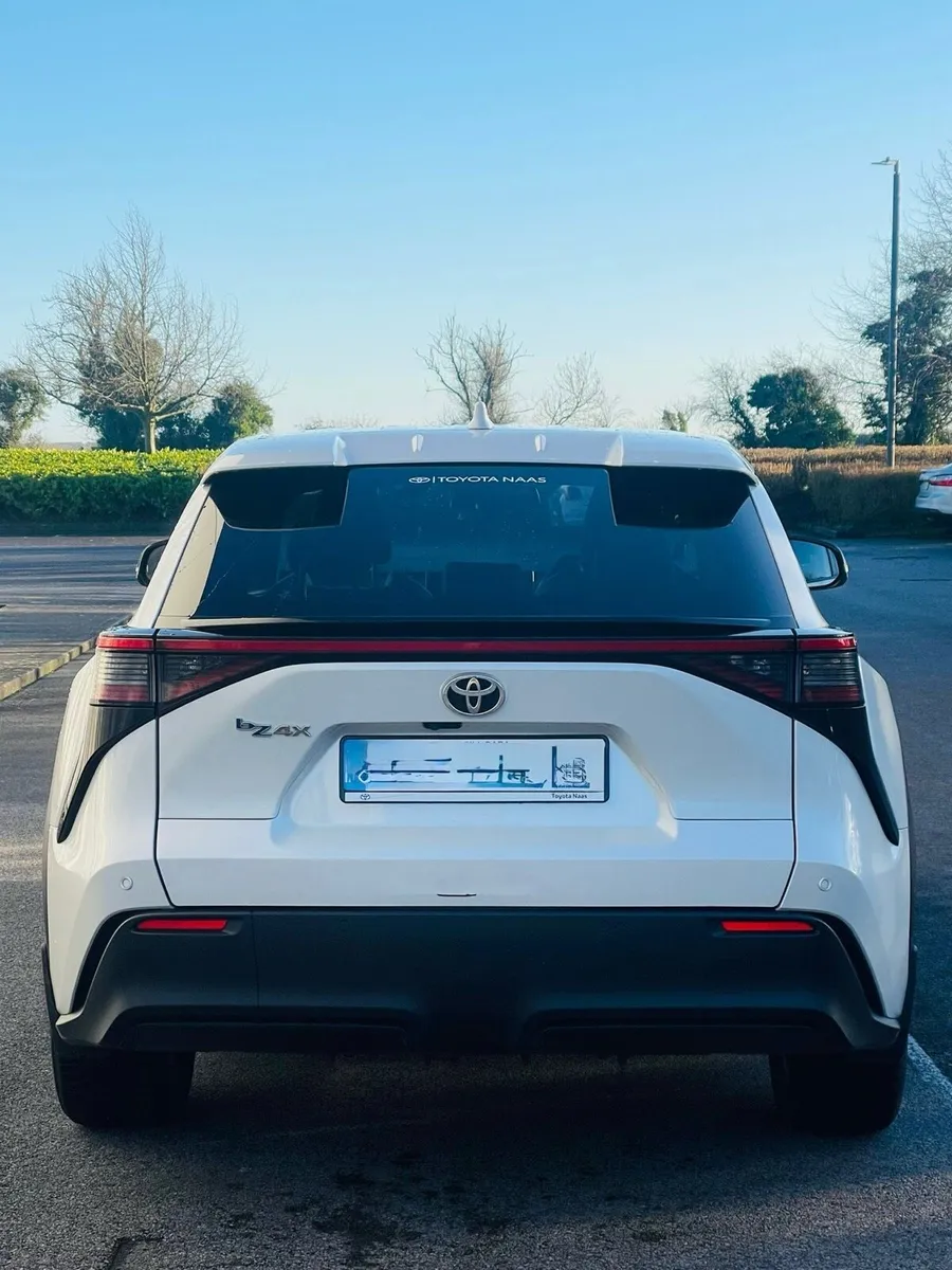 Toyota Bz4x - Image 4