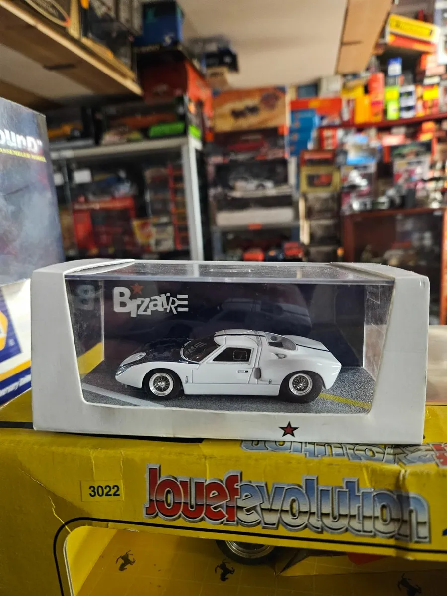 Corgi Bizarre Ford GT 40