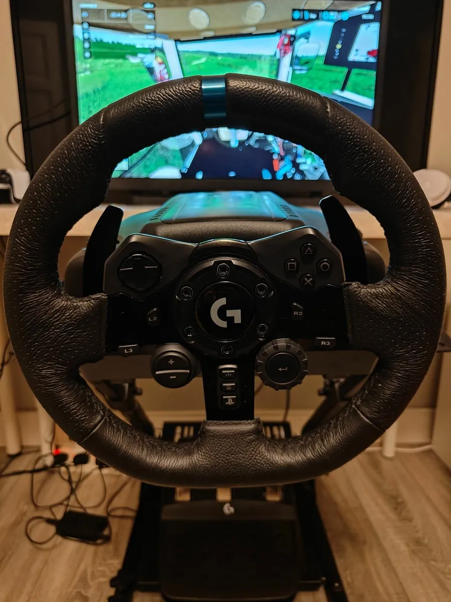 Logitech G G923 Racing Wheel and Pedals - Playstat - Image 4