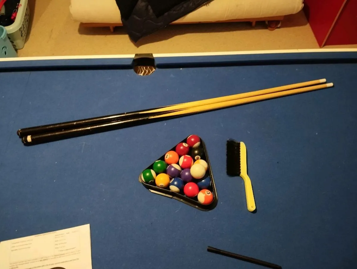 Pool table - Image 3