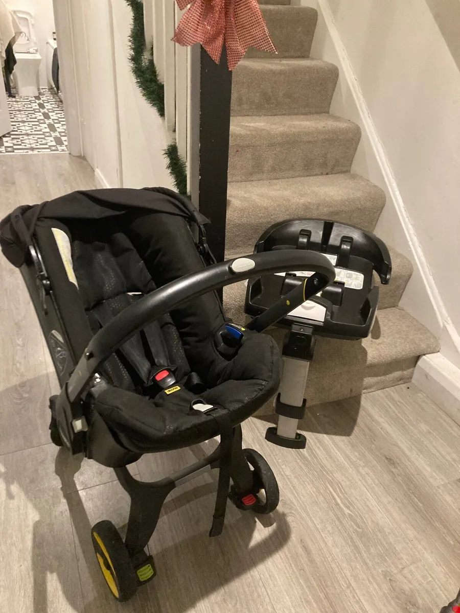 Doona car seat - Image 1