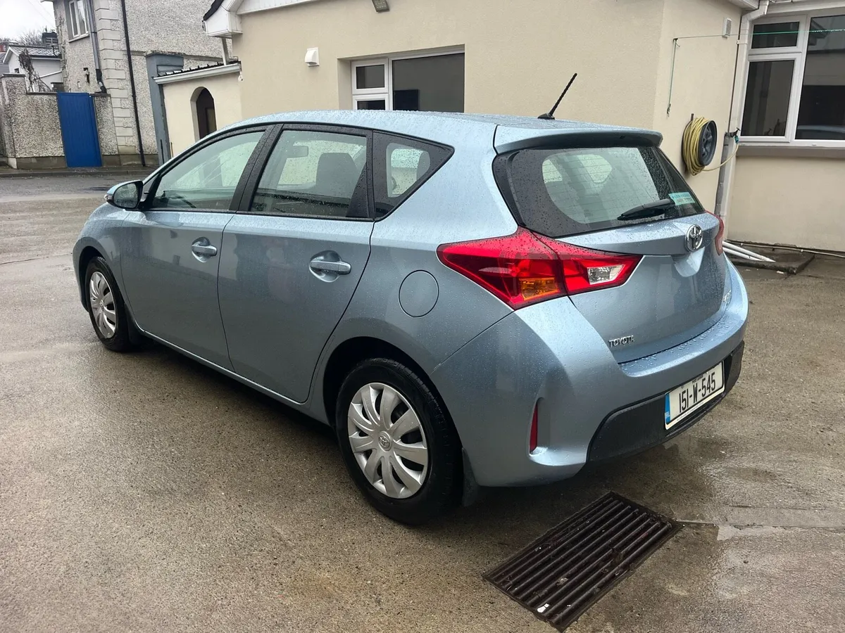 Toyota Auris Diesel Taxed and Tested - Image 2