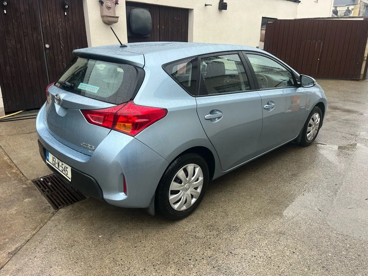 Toyota Auris Diesel Taxed and Tested - Image 4