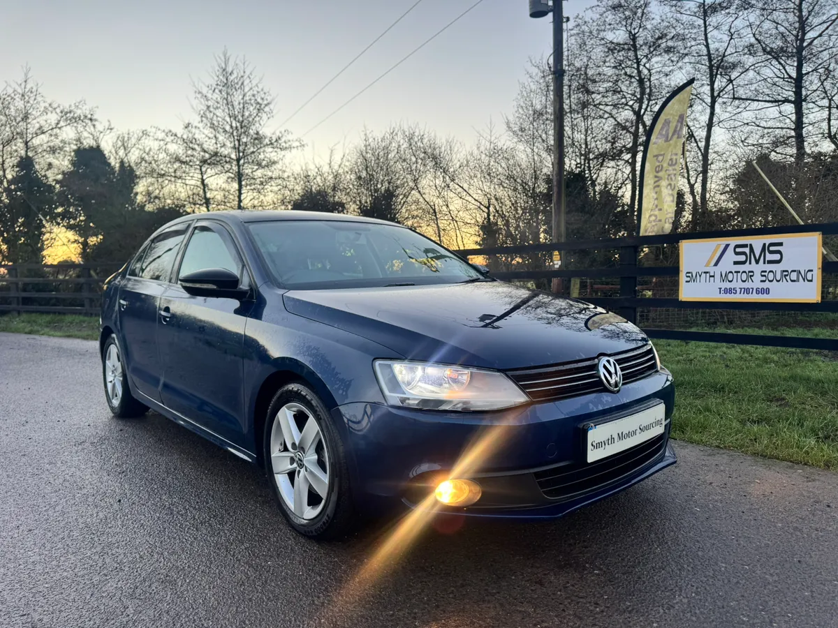 141 Volkswagen Jetta 1.6Tdi Bluemotion - Image 2