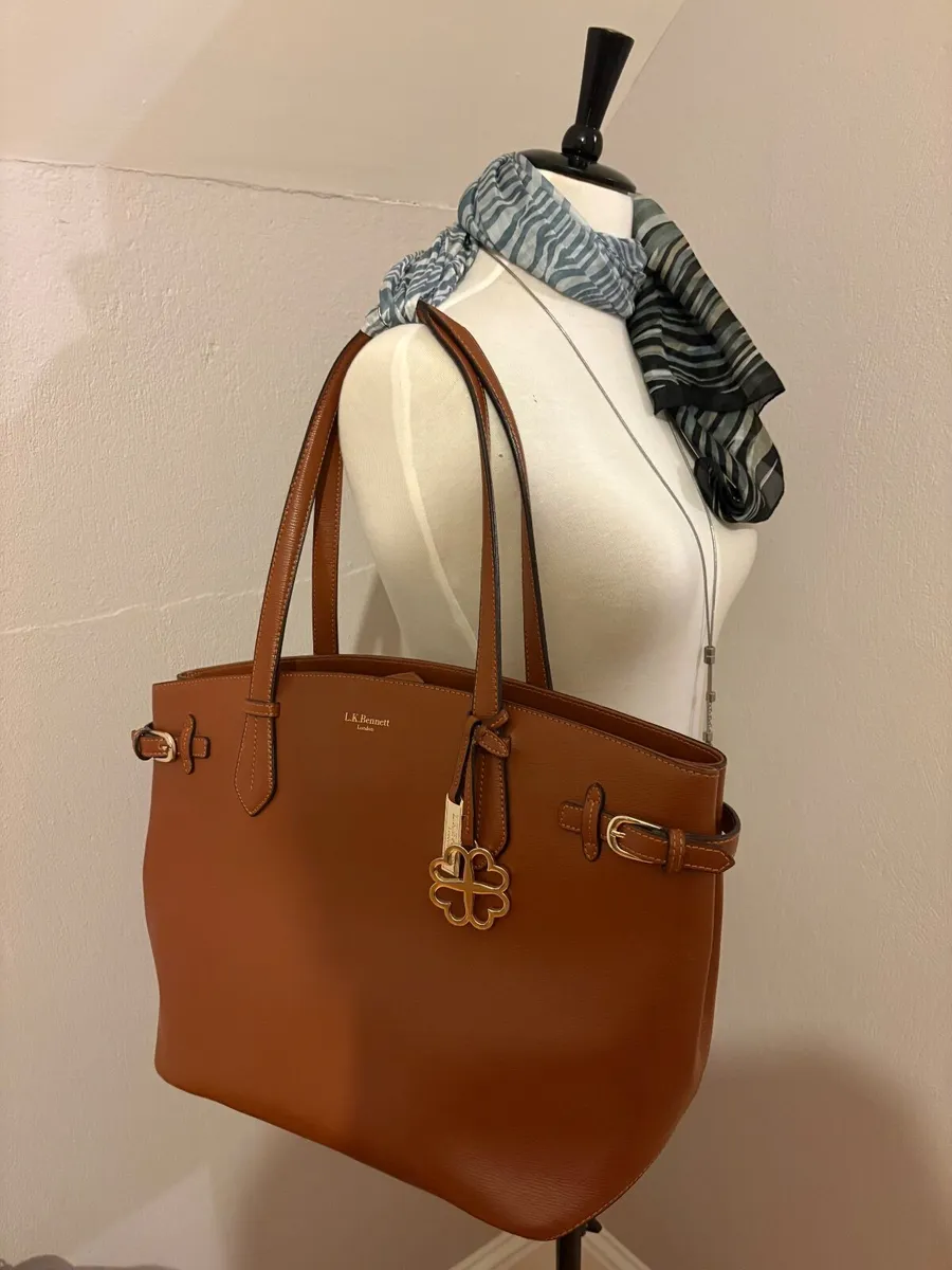 LK Bennett Tan Tote bag - Image 1