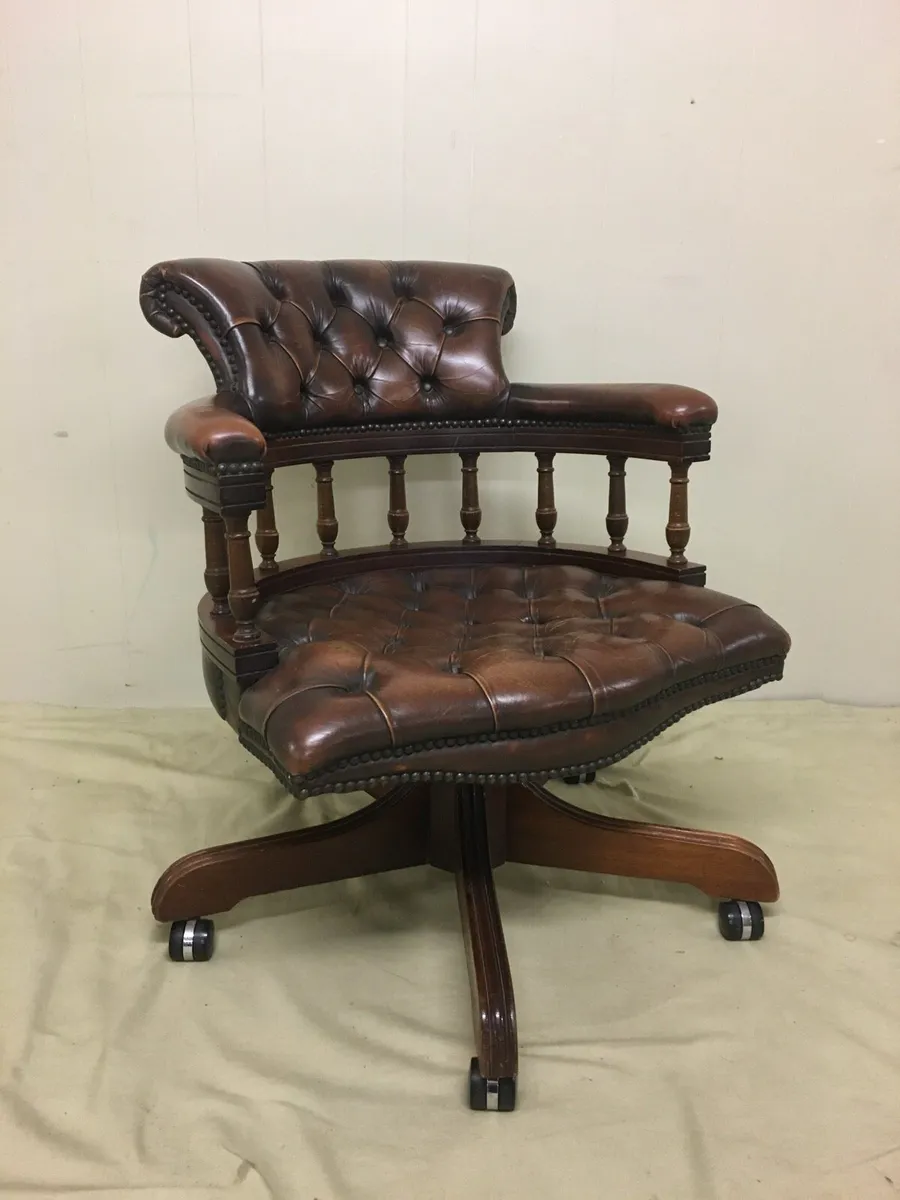 Chesterfield Captains Chair - Image 2