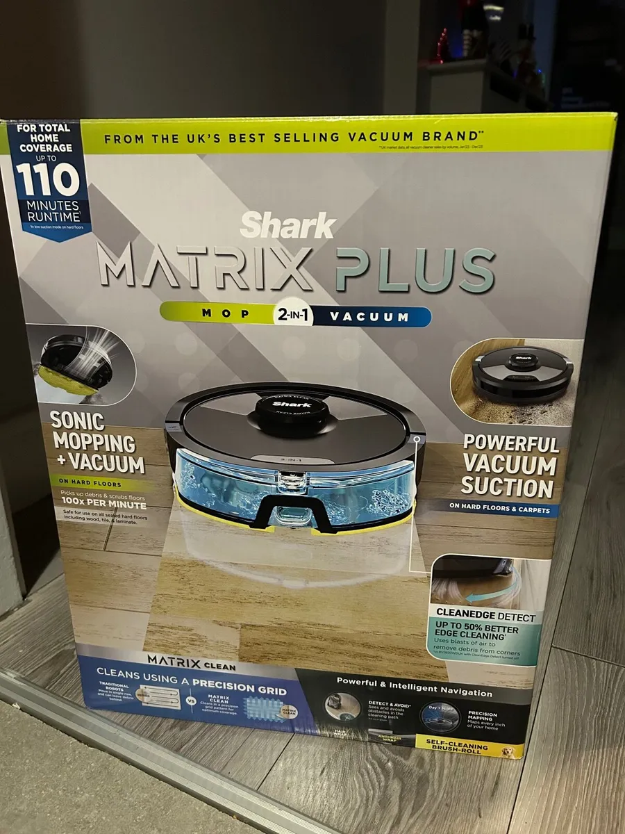 Shark 2 in 1 matrix vacuum and mop (NEW) - Image 1