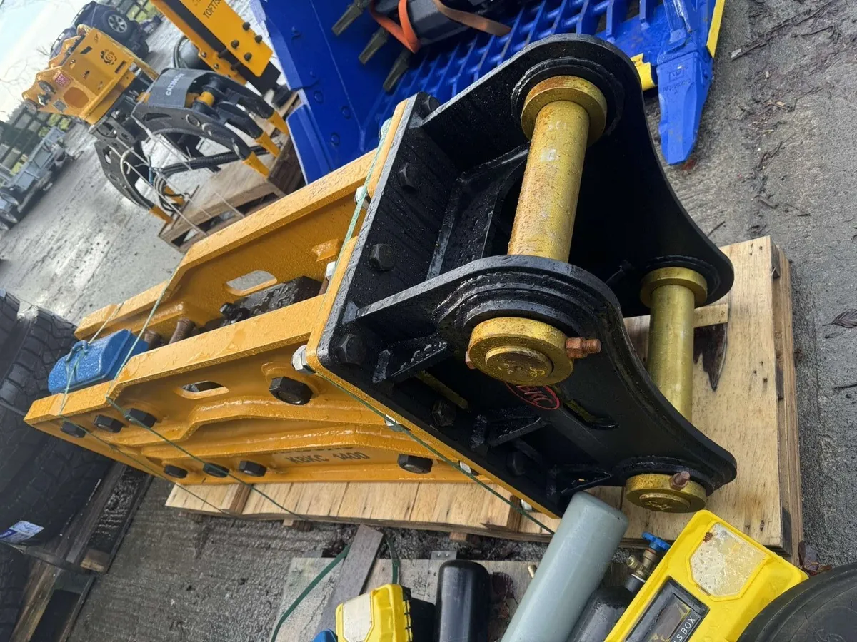 Breaker 80mm c/w ripper - Image 2