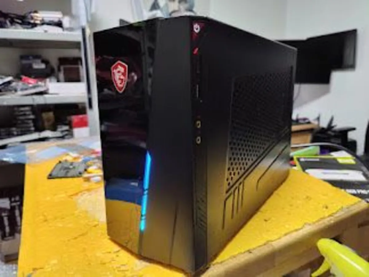 Gaming Pc Ryzen 5/ 16gb/ RTX 3050 /1tb m.2 ssd/Wif - Image 1