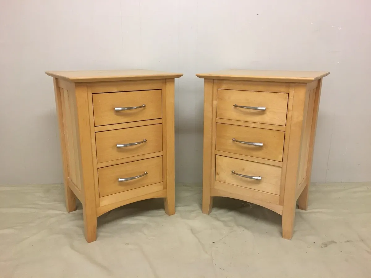 Pair Bedside Lockers - Image 1