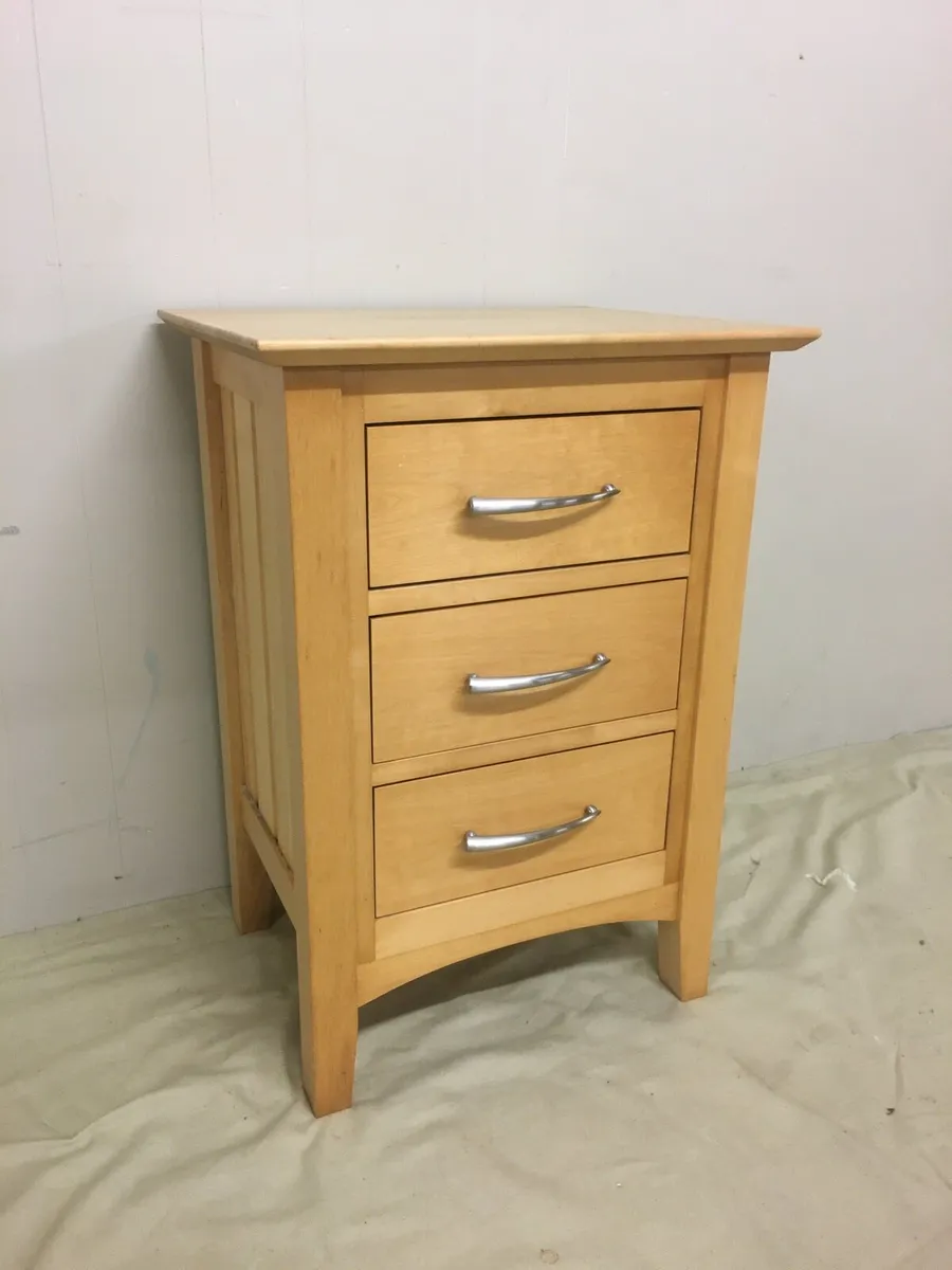 Pair Bedside Lockers - Image 4