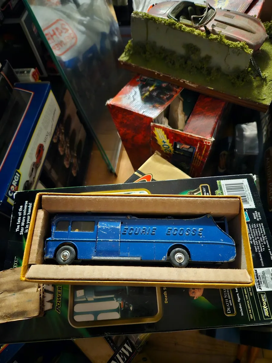 Corgi Formula 1 Car Transporter - Image 1