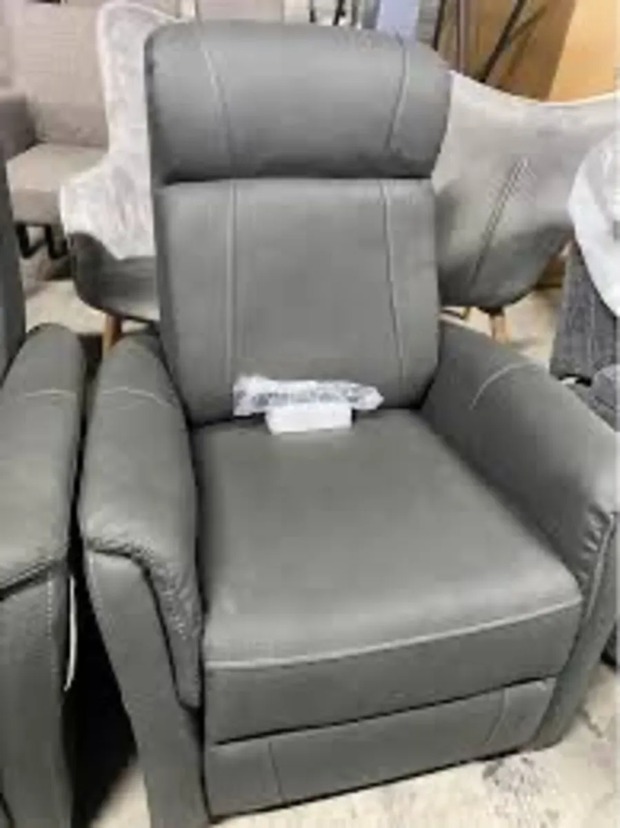 brand new Axen electric recliner chair