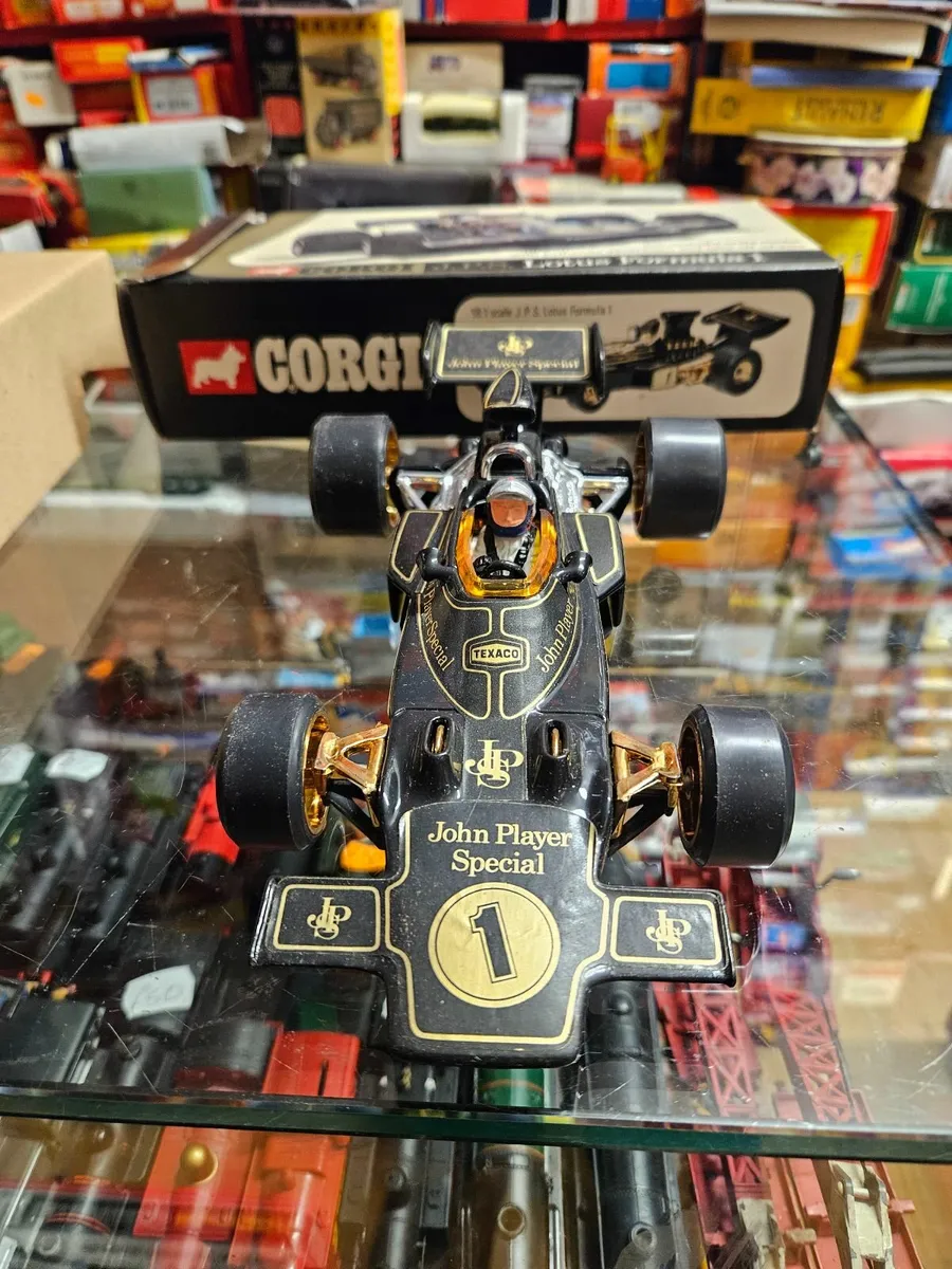 Corgi 1970's Formula 1 JPS - Image 1