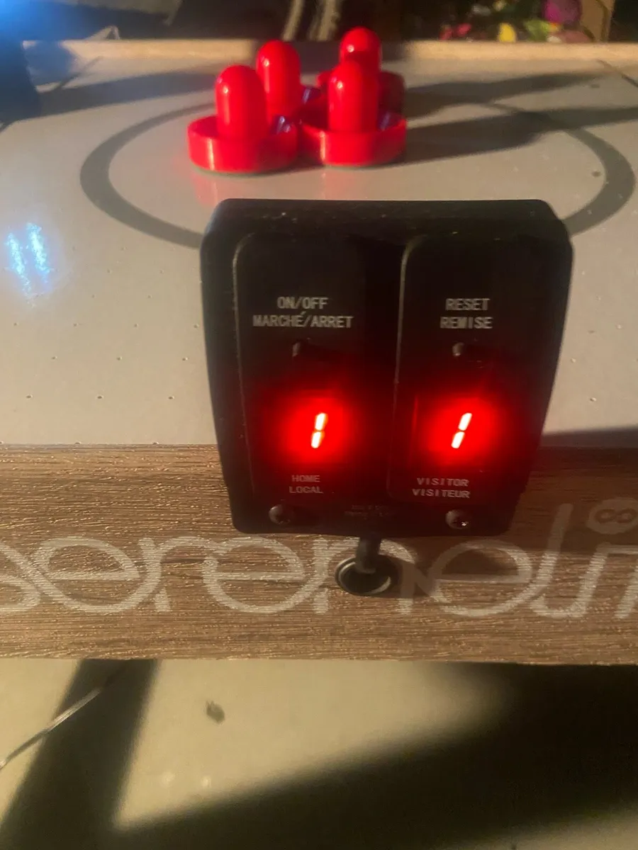 SereneLife Air Hockey table - Image 4