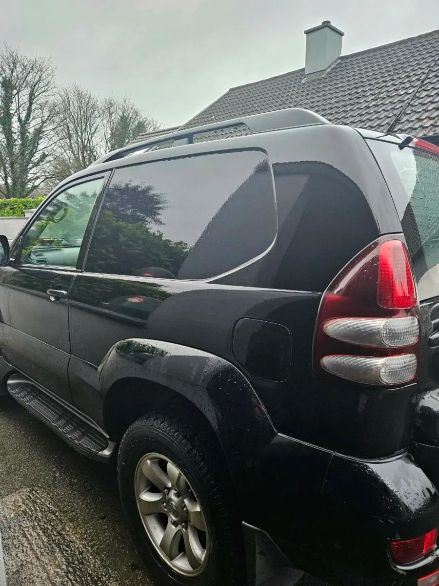 Toyota Land Cruiser - Image 4