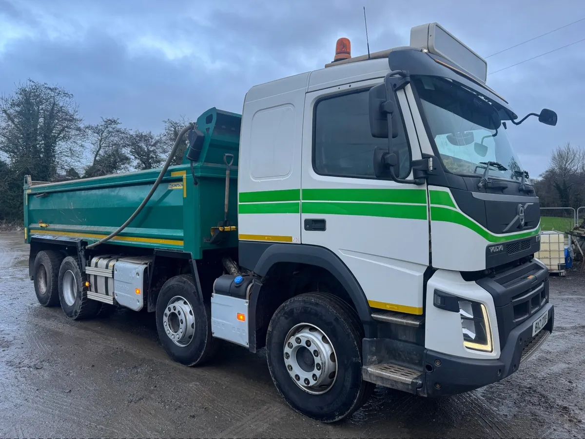 Volvo fmx tipper - Image 1