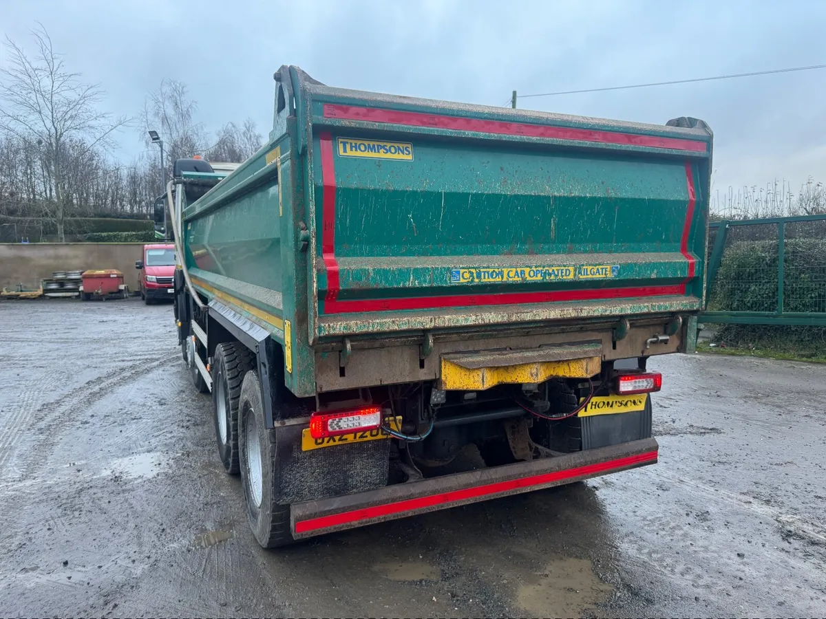 Volvo fmx tipper - Image 4
