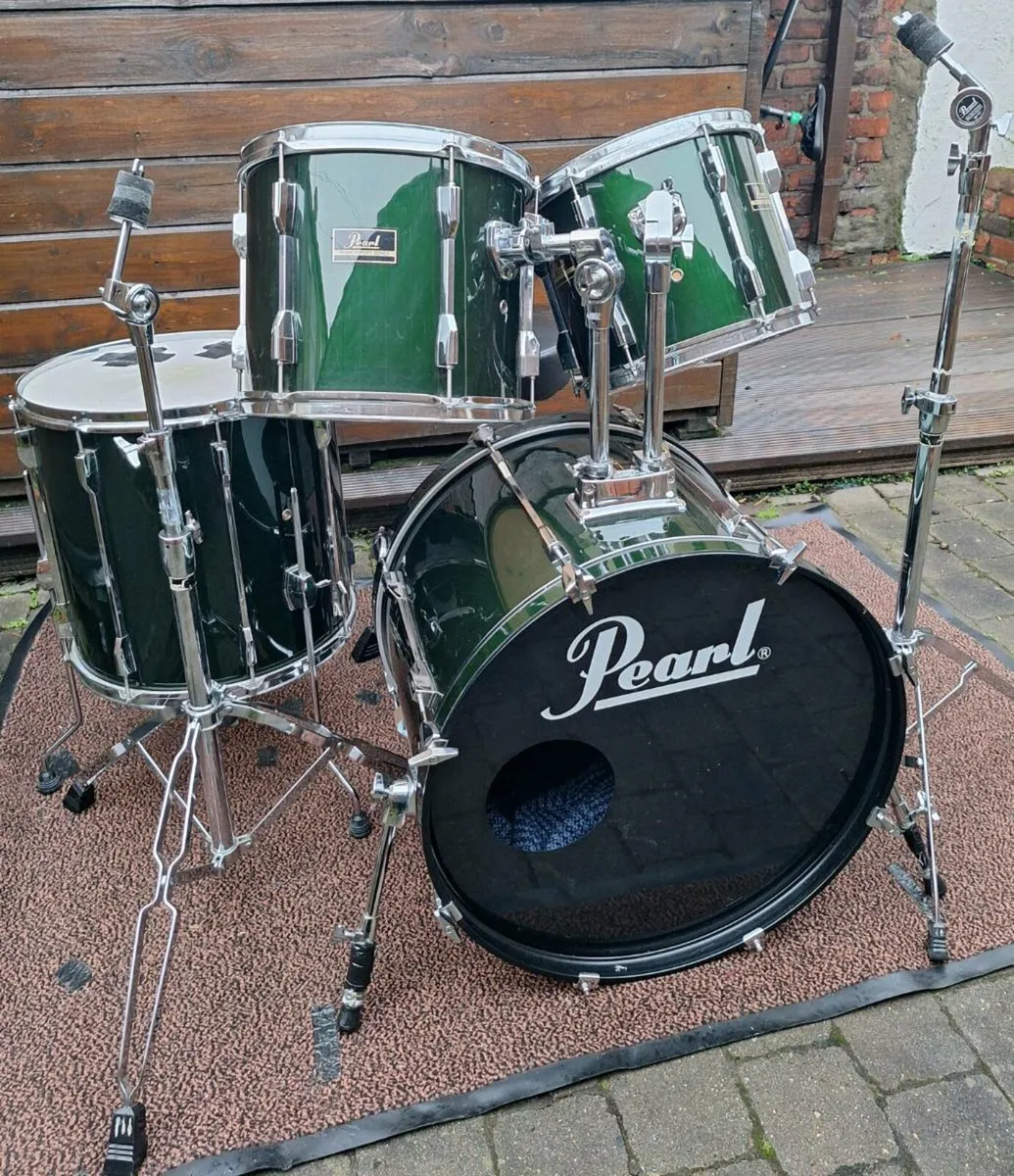 90s 22'' Pearl Export (dark green) & Hardcases - Image 1