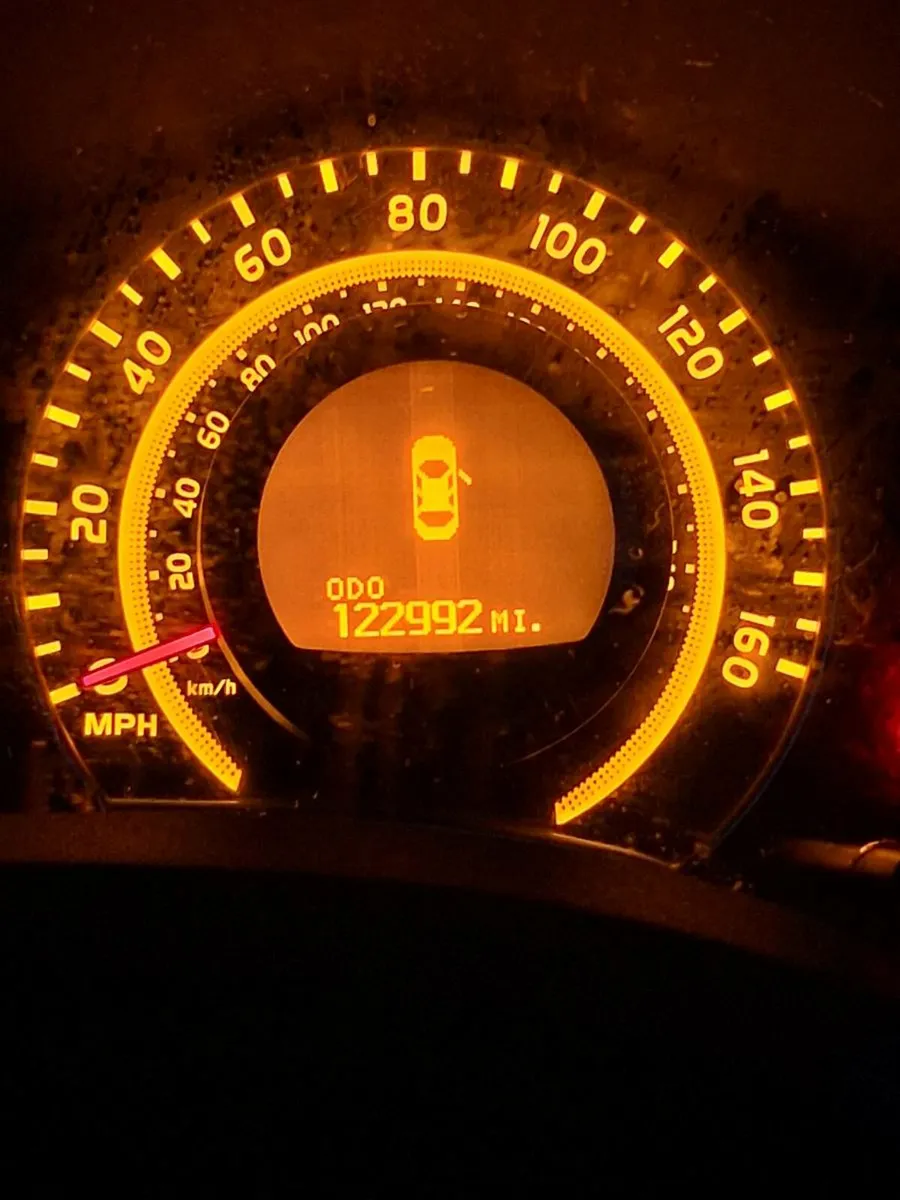 Toyota Auris D4D SR180 - Image 2