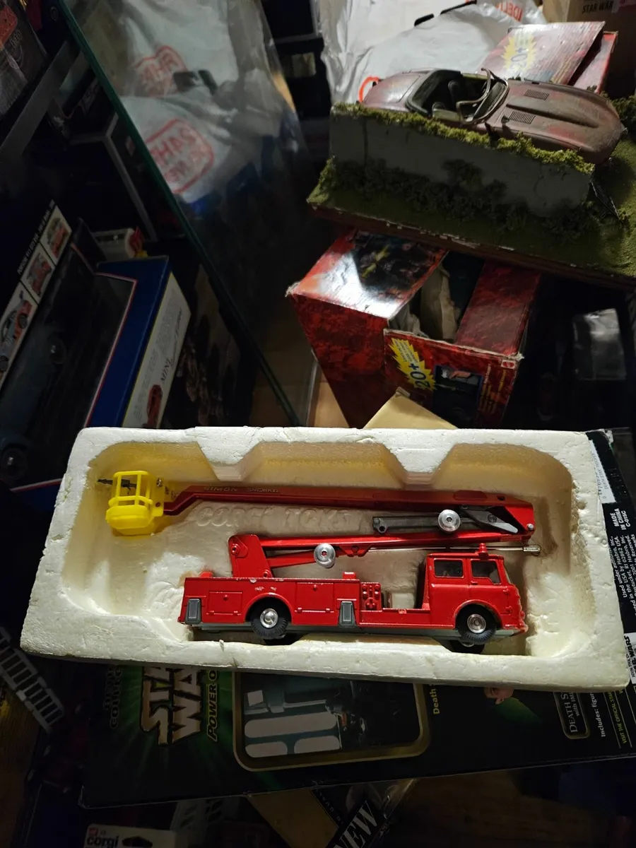 Corgi Fire Engine - Image 1
