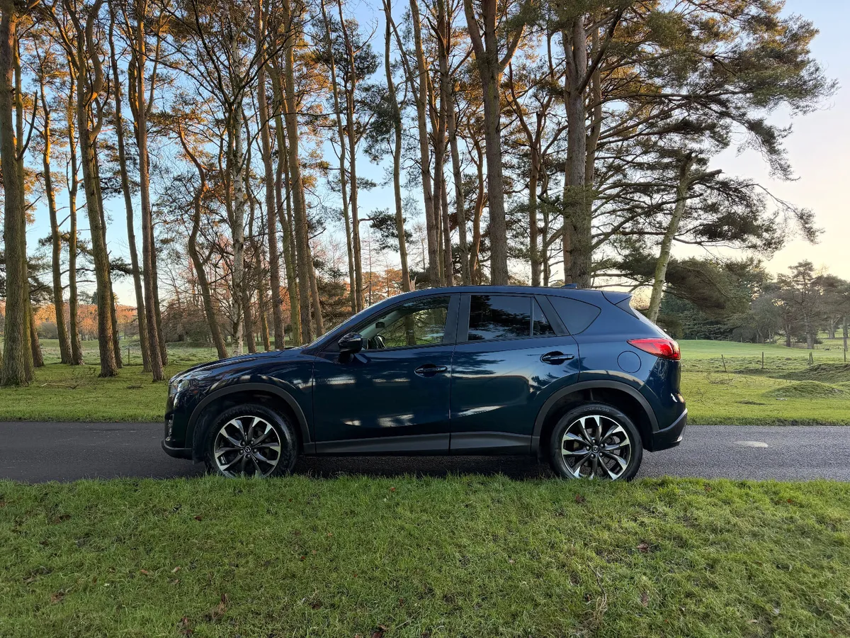 Mazda CX-5 2017 Platinum Low KM - Image 4