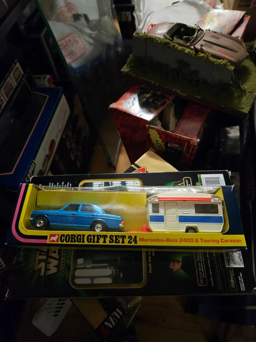 Corgi 1970's Mercedes and Caravan Set