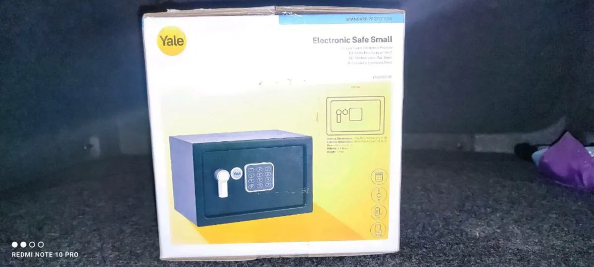 Small electronic safe - Image 2