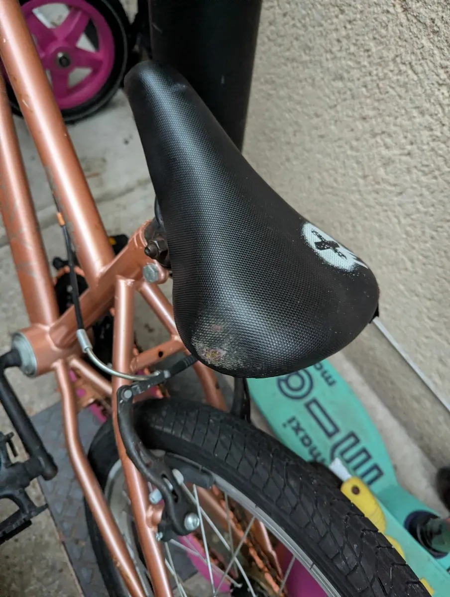 Childs bike - Image 2