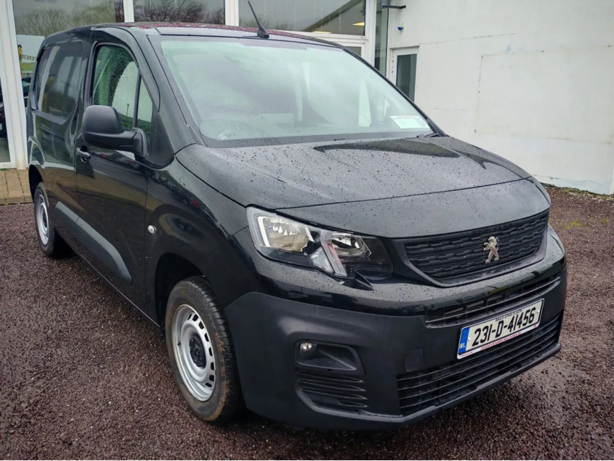 PEUGEOT PARTNER ACTIVE PLUS 1.5 BLUE HD - Image 1