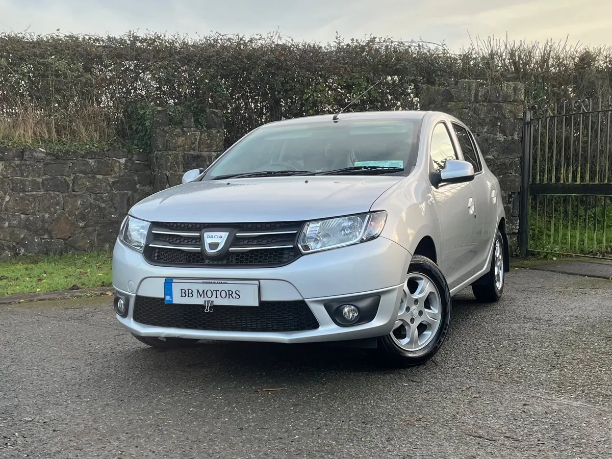 Dacia Sandero 1.2 very low mileage 19,000km - Image 4