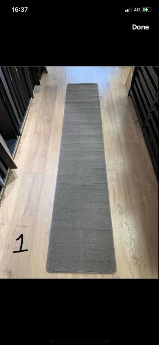 Carpet rugs - Image 1