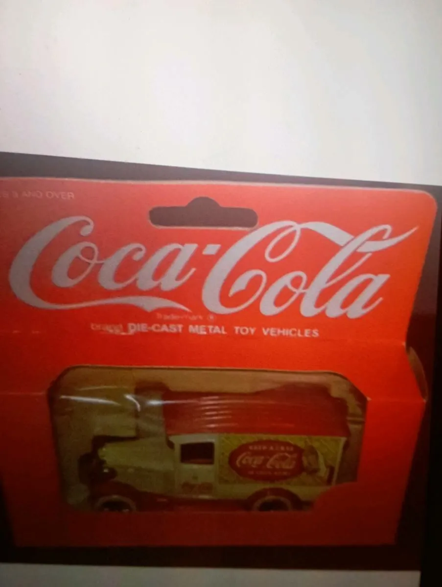 2 RARE COCA COLA  DIE-CAST  DELIVERY TRUCKS - Image 2