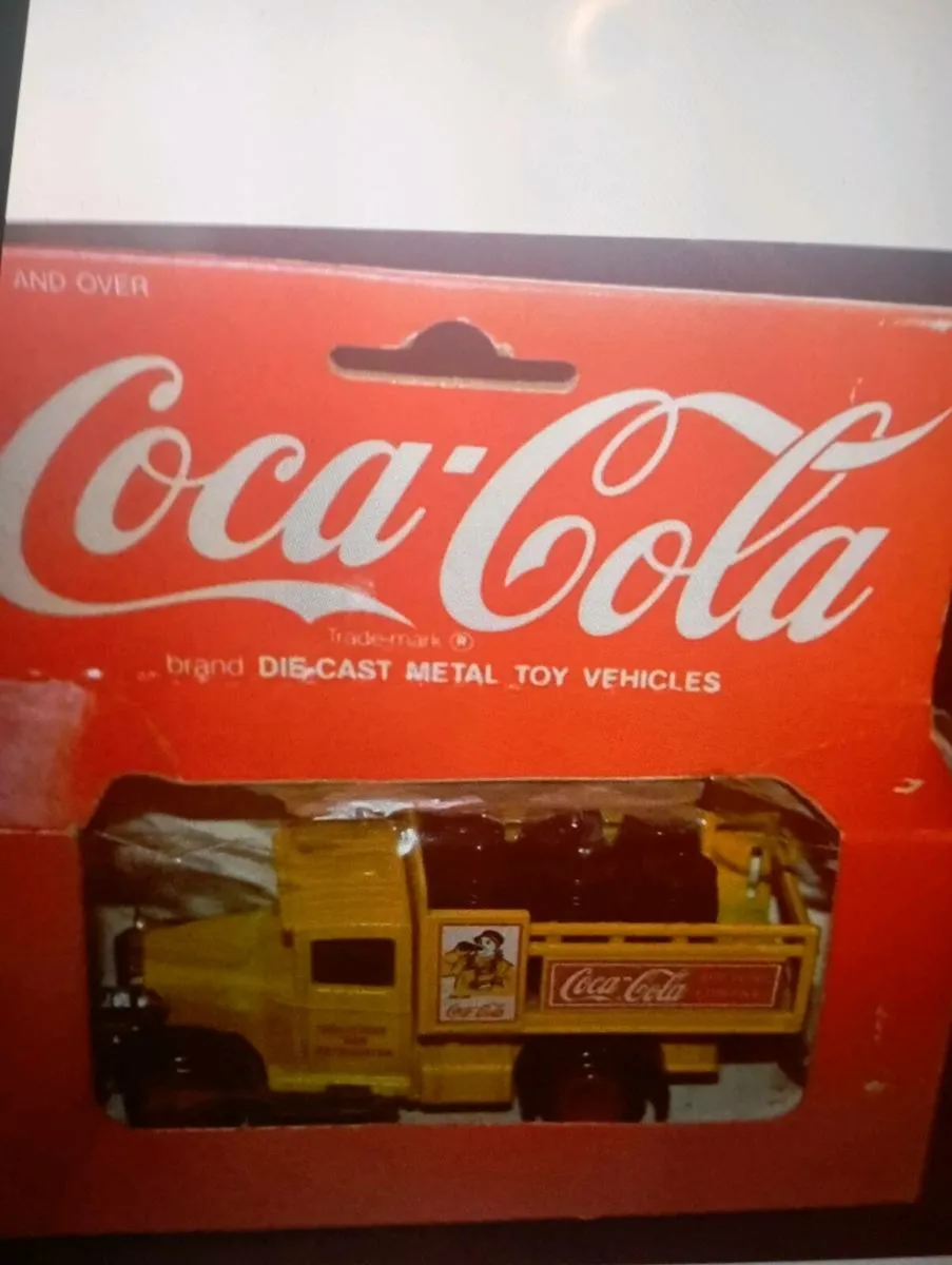 2 RARE COCA COLA  DIE-CAST  DELIVERY TRUCKS - Image 3
