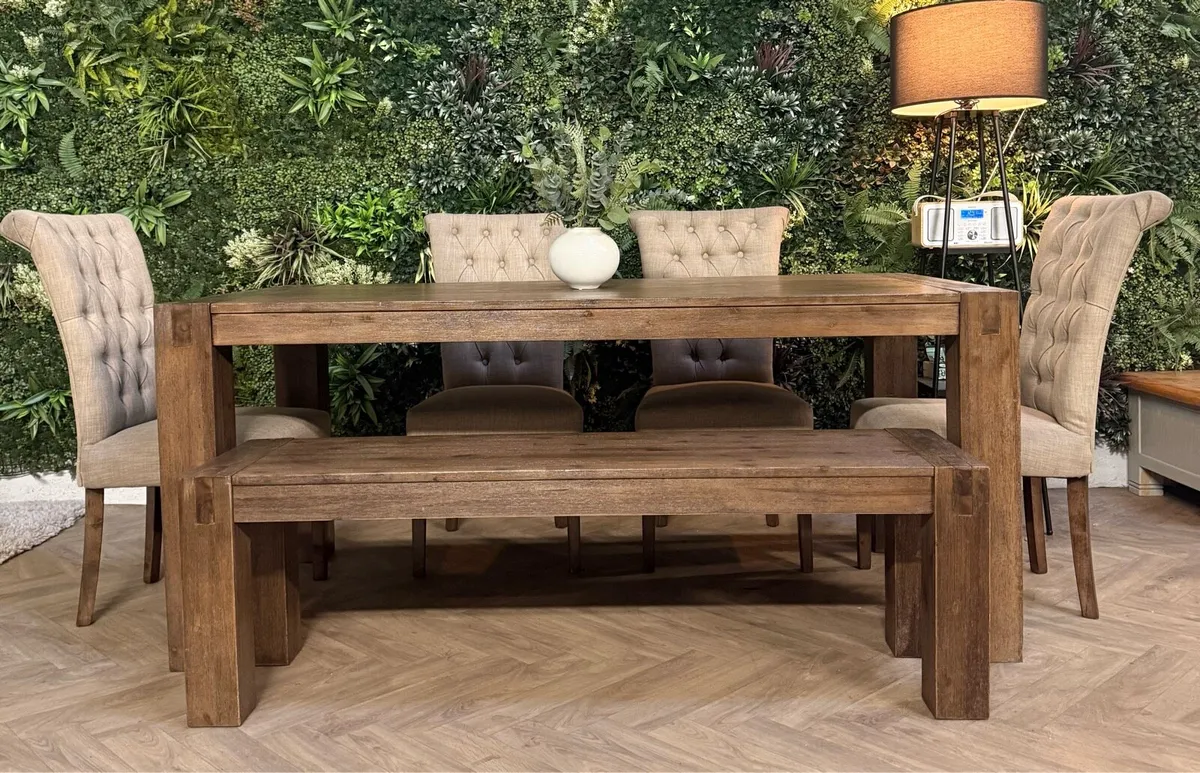 Kitchen table, 4 chairs & bench/dining set - Image 1