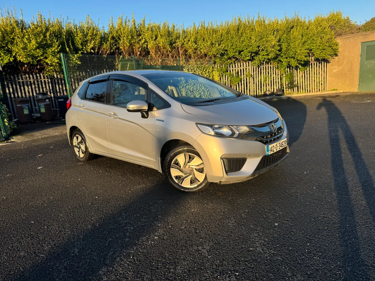 Honda Fit 2014 Hybrid Automatic - Image 2