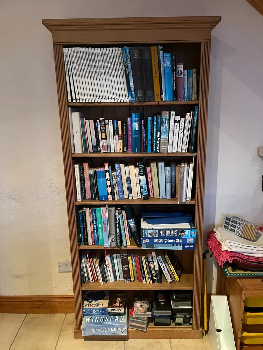 Bookshelf - Image 3
