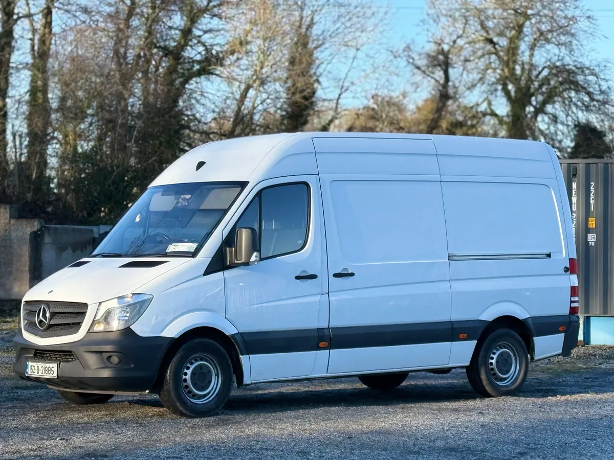 2015 Mercedes  Sprinter Commercial 333 NEW CRVT - Image 3