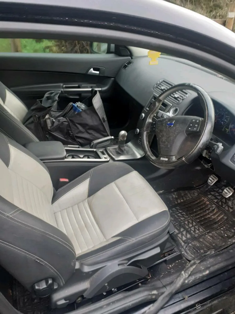 Volvo c30 - Image 4