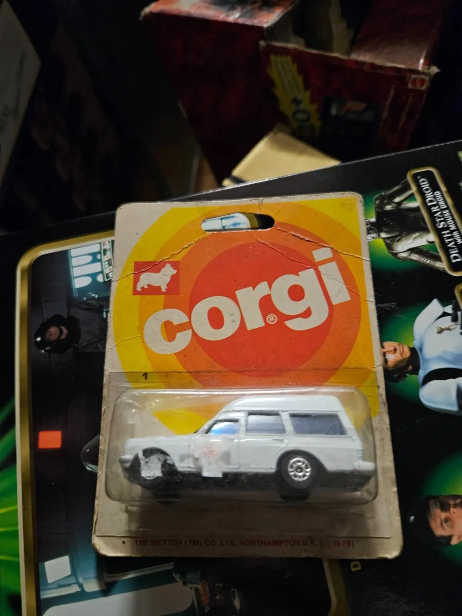 Corgi Ambulance