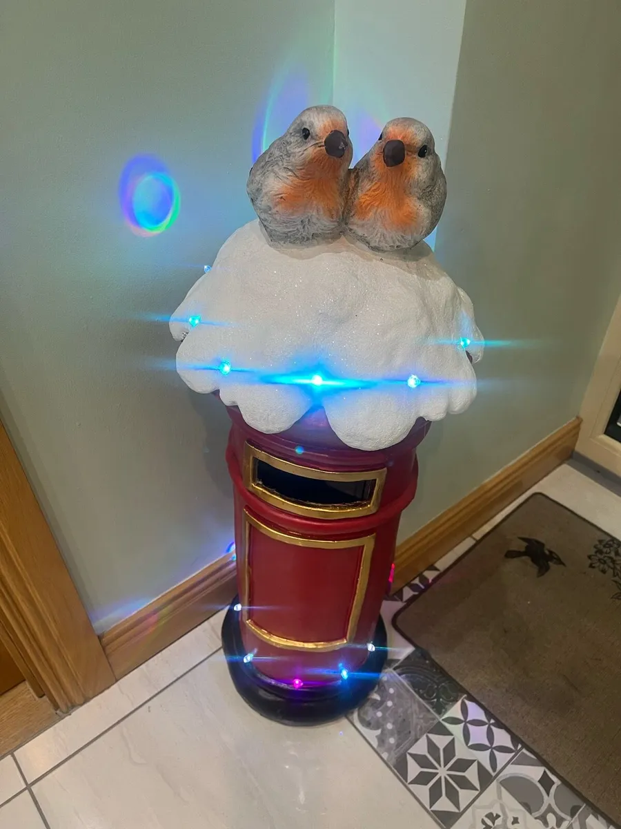 Christmas decoration - Image 1