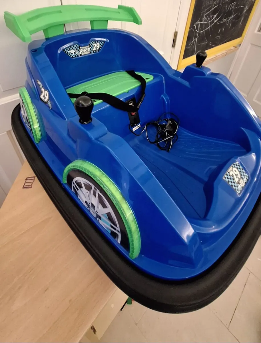 Flybar Racer 6V & Paw Patrol Toys - Image 1