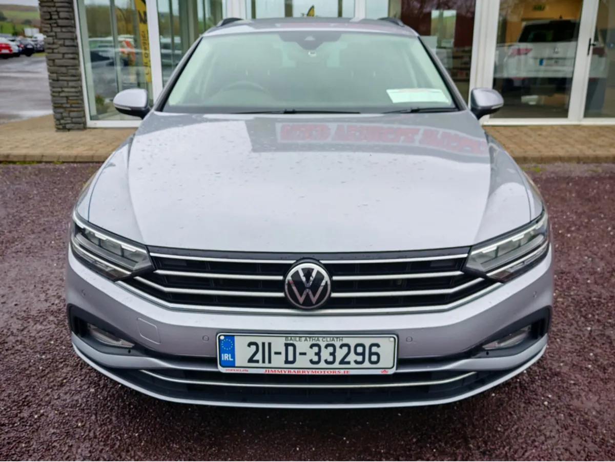 VOLKSWAGEN PASSAT ESTATE BUS 2.0 TDI MANUAL 6SPEED - Image 2